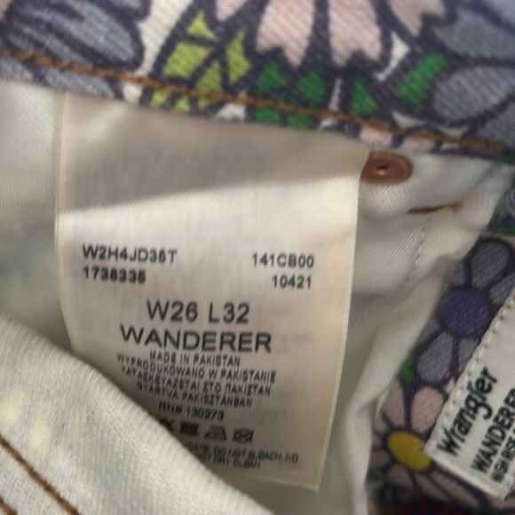 Wrangler Wanderer Flare Jeans - Size 26 x 32 - Picture 6 of 6